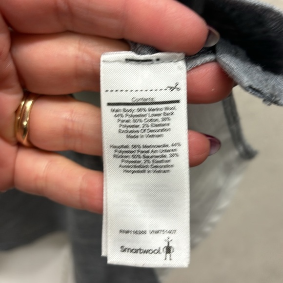 Smartwool Heathered Gray Cuffed Short Sleeve Button Front Polo Shirt Size Small - Picture 4 of 6